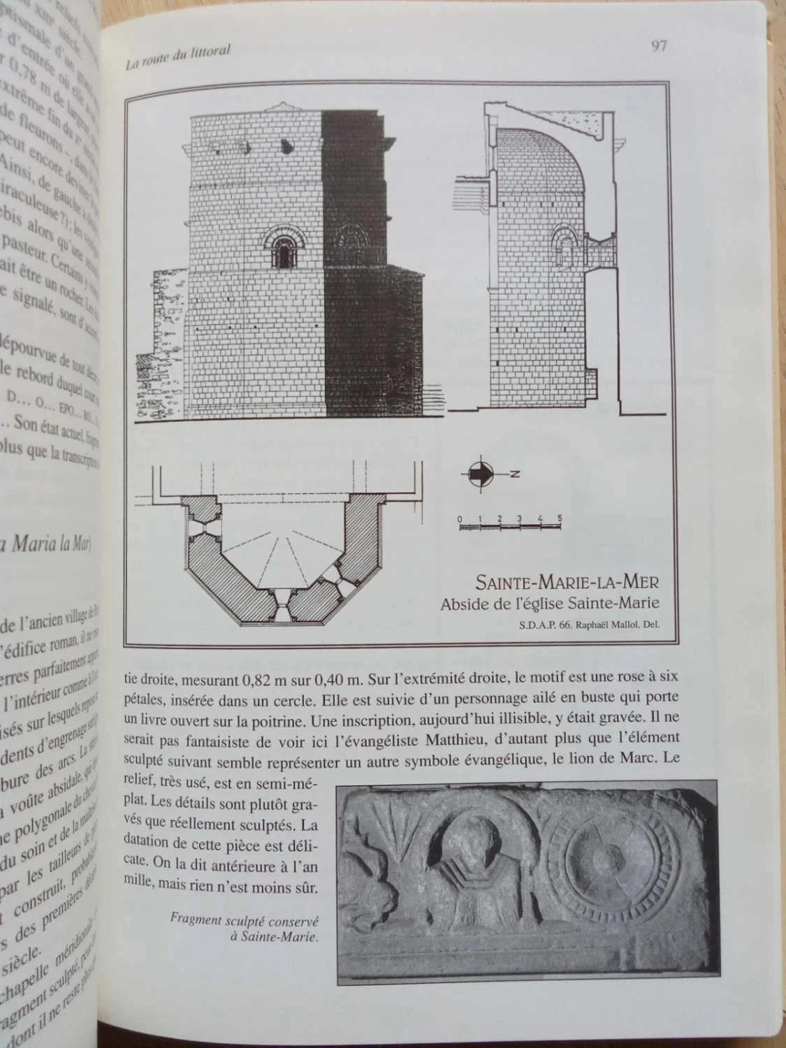 Forgotten Romanesque Churches of Roussillon, by Géraldine Mallet (Chrétienté) – photo 2